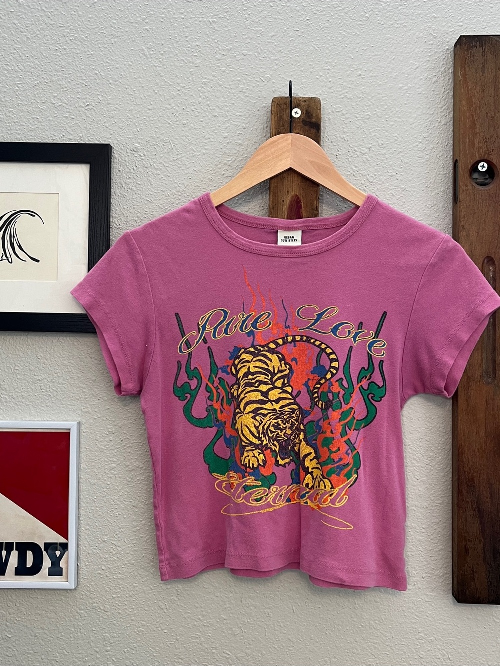 Urban Outfitters Pink Graphic Tee with Tiger Motif Size XL